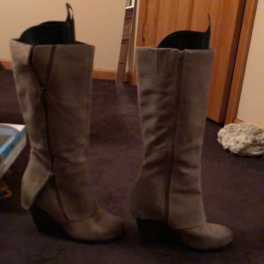 High calf boots